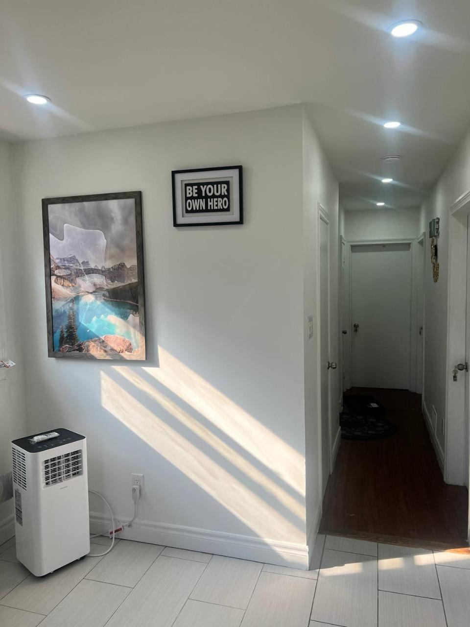#1 Convvy-Nient Residence! Торонто Екстер'єр фото